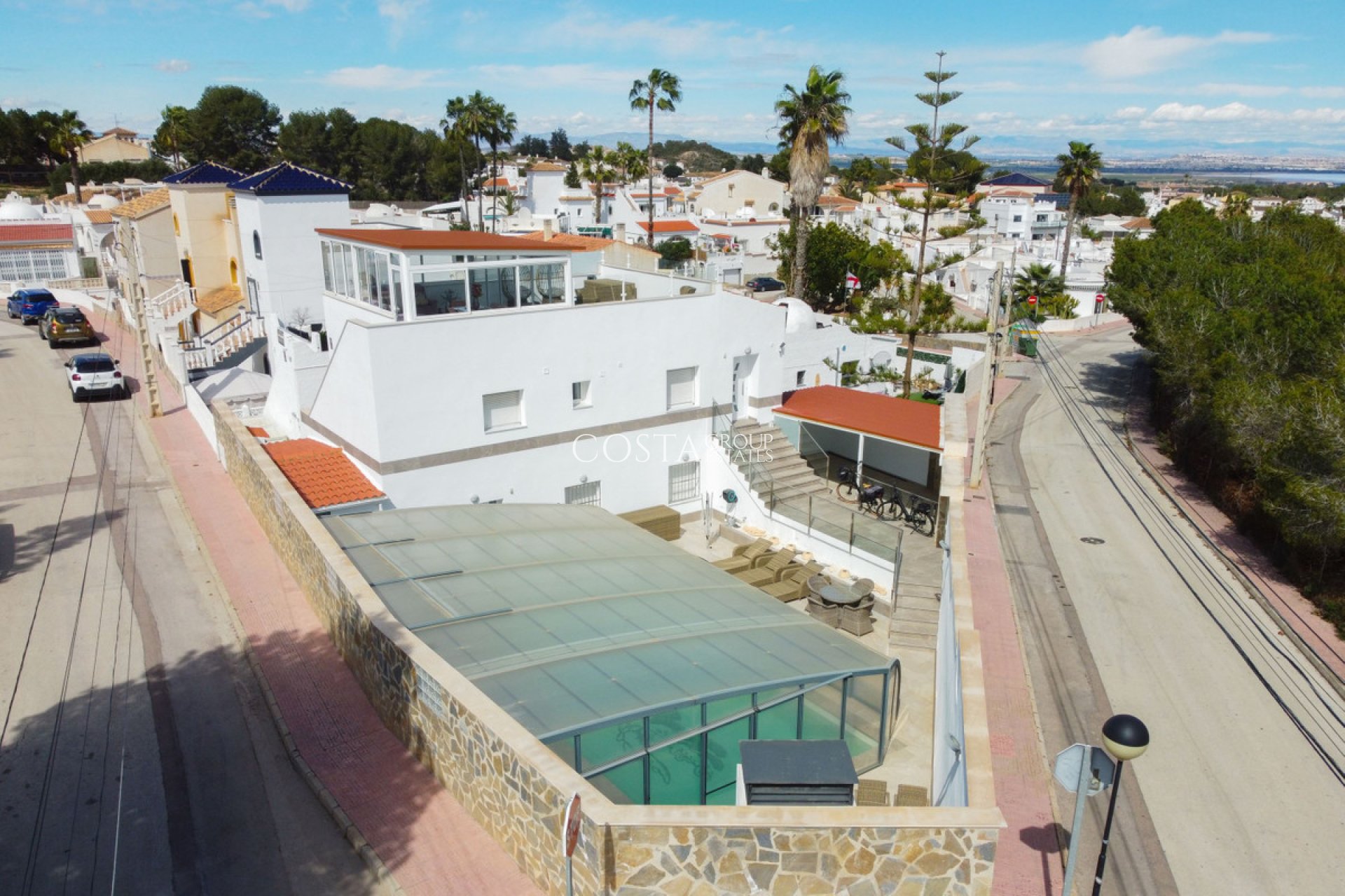 Wiederverkauf - Villa -
Orihuela Costa - Villamartin