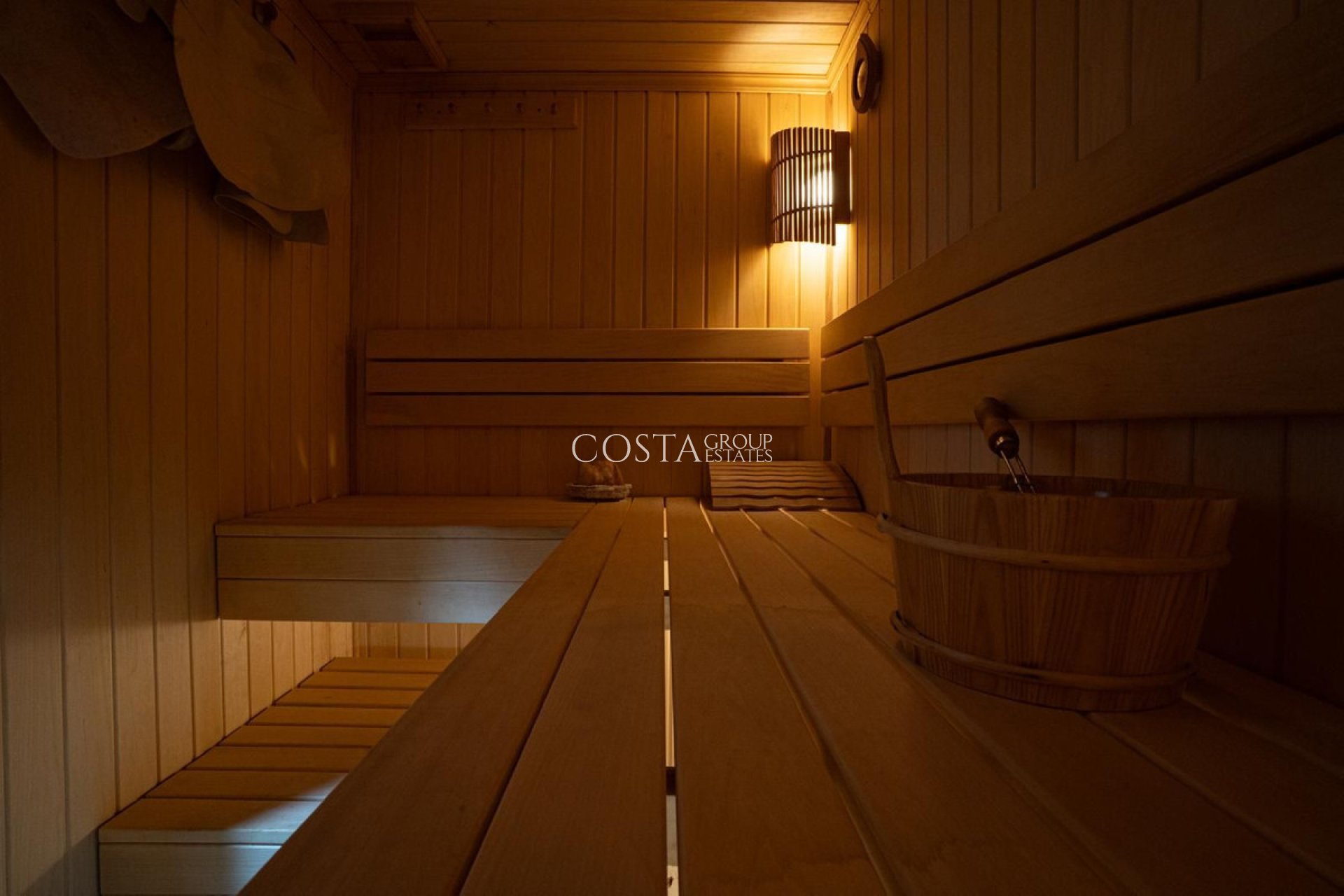 Wiederverkauf - Villa -
Orihuela Costa - Villamartin