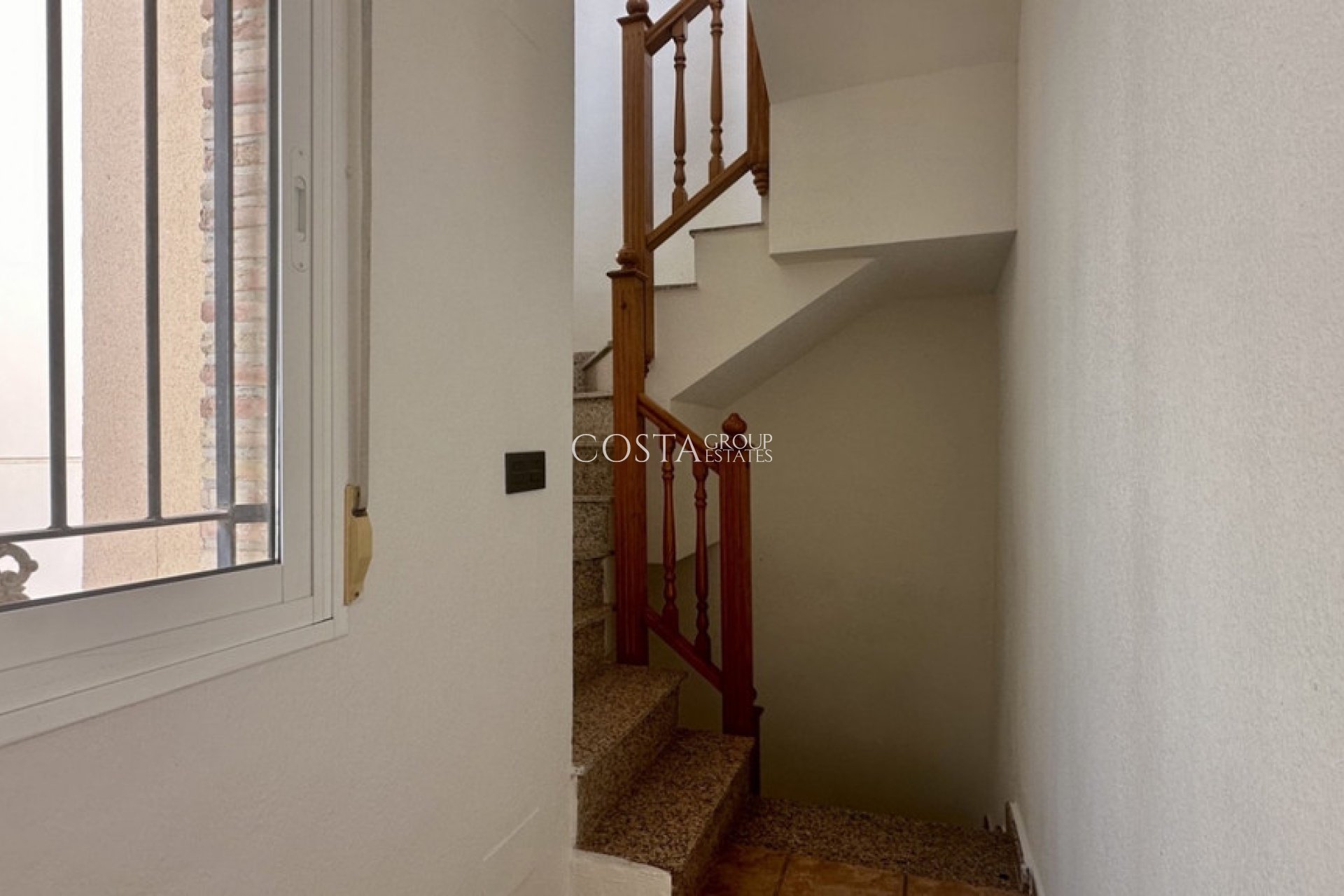 Wiederverkauf - Villa -
Orihuela Costa - Villamartin