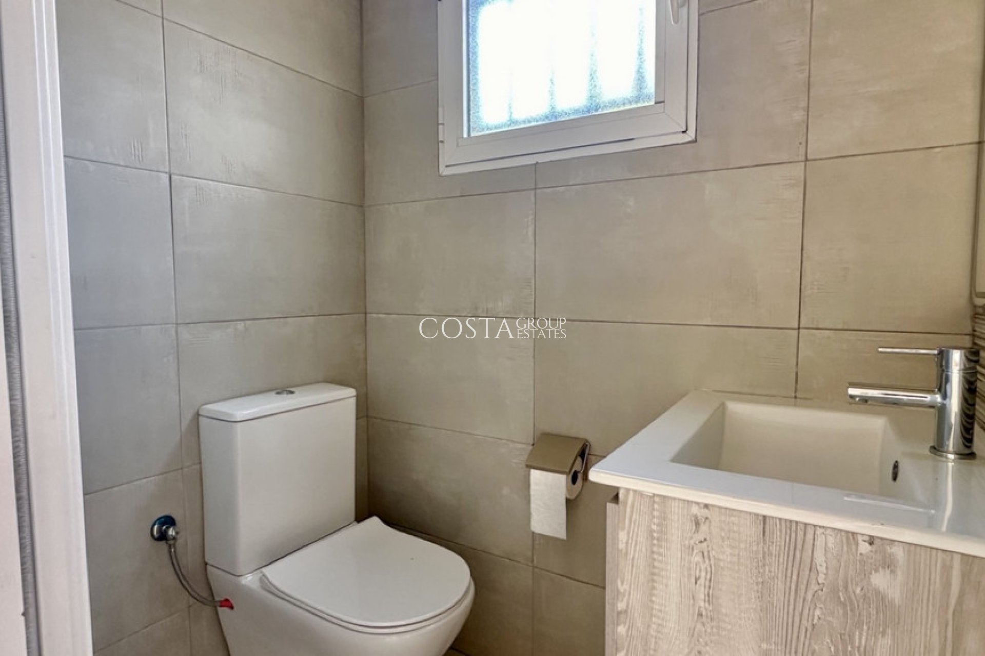 Wiederverkauf - Villa -
Orihuela Costa - Villamartin