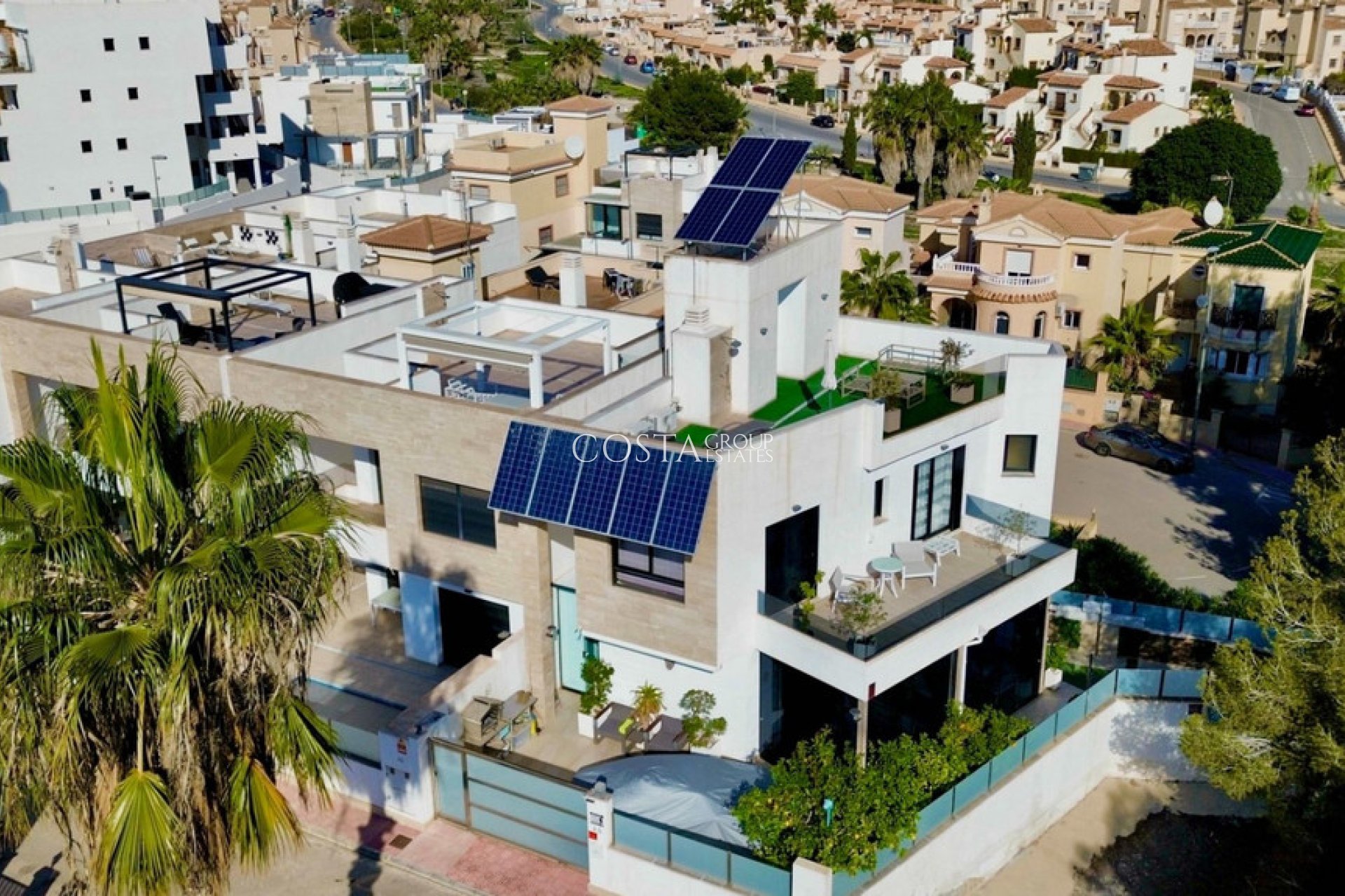 Wiederverkauf - Villa -
Orihuela Costa - Villamartin