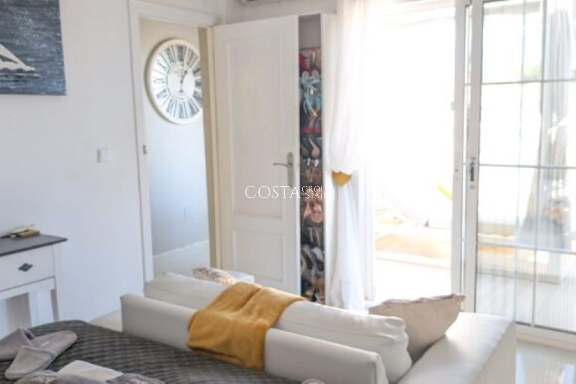 Wiederverkauf - Villa -
Orihuela Costa - Villamartin