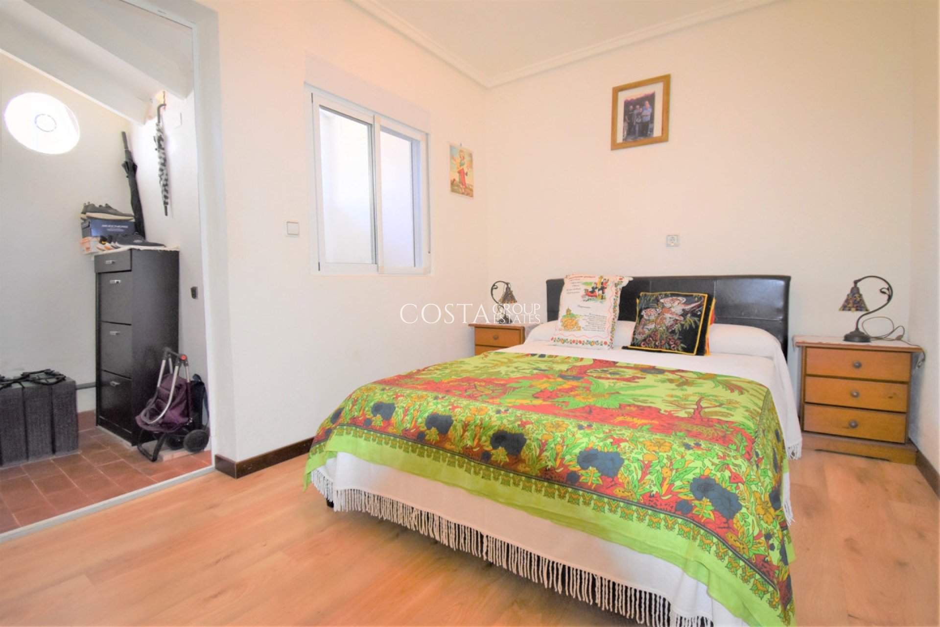 Wiederverkauf - Villa -
Orihuela Costa - Villamartin