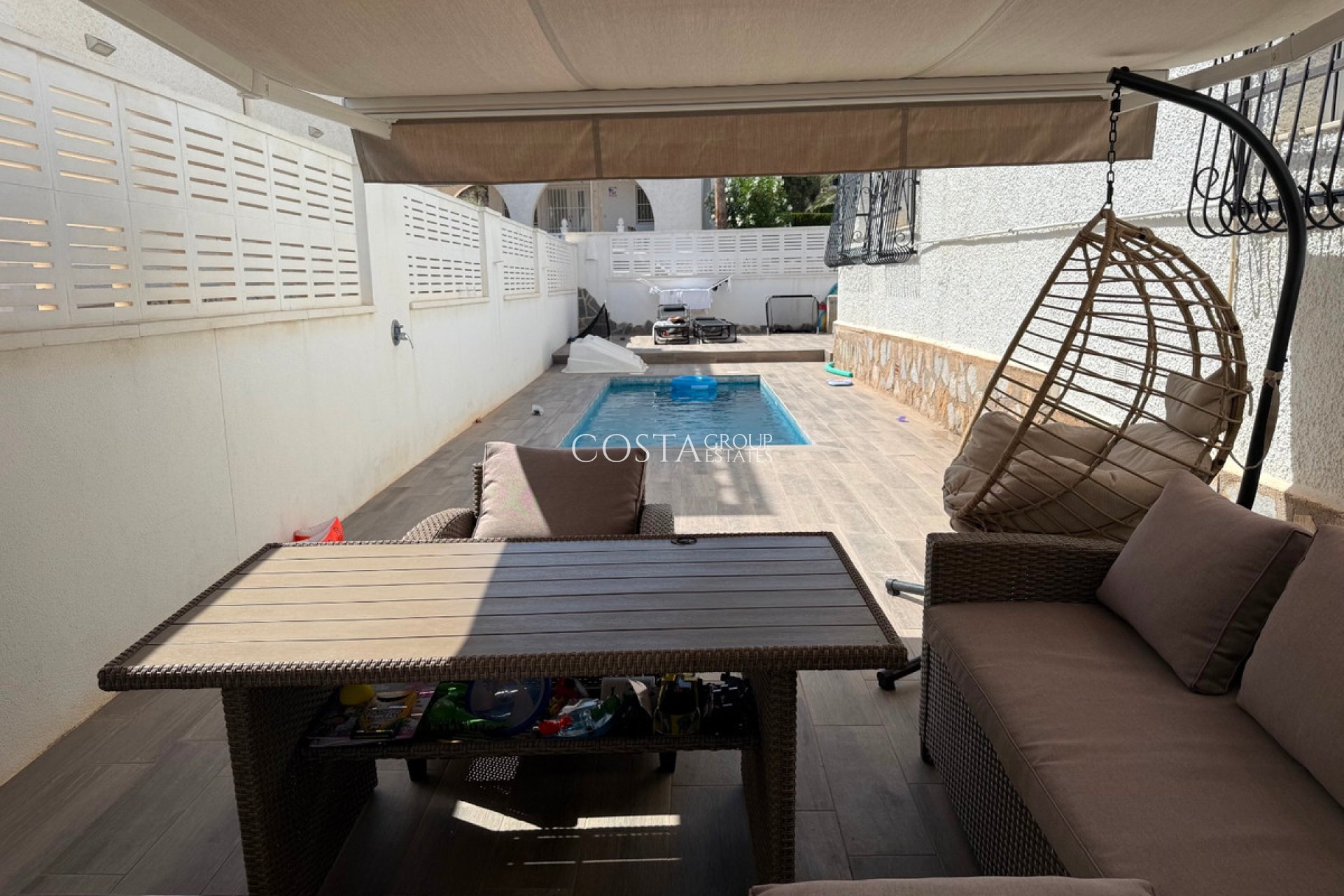 Wiederverkauf - Villa -
Orihuela Costa - Villamartin