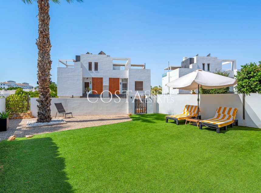 Wiederverkauf - Villa -
Orihuela Costa - Villamartín