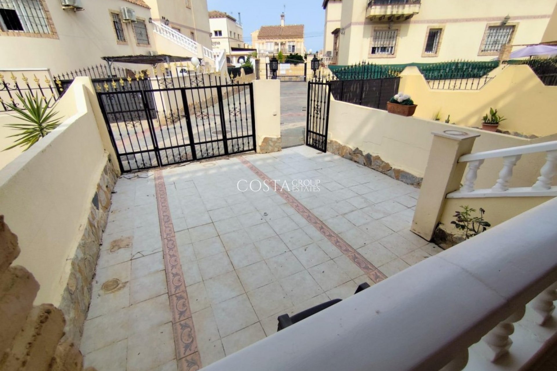 Wiederverkauf - Villa -
Orihuela Costa