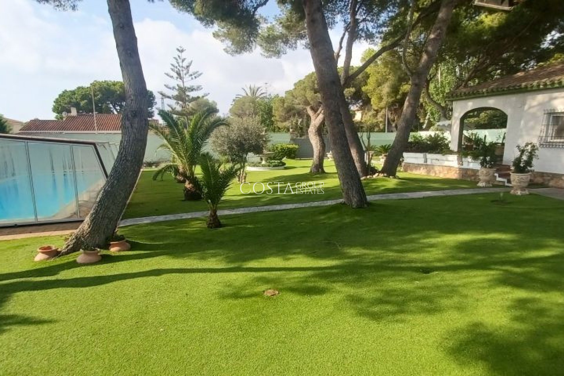 Wiederverkauf - Villa -
Orihuela Costa