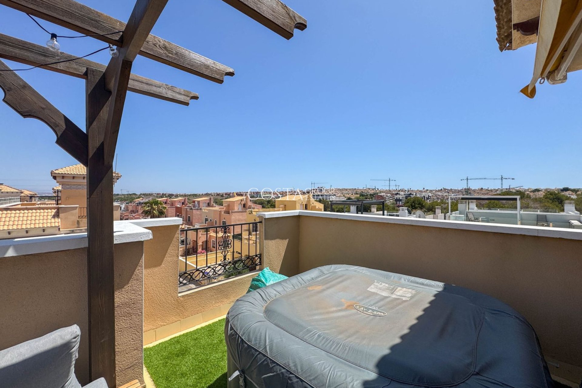 Wiederverkauf - Villa -
Orihuela Costa