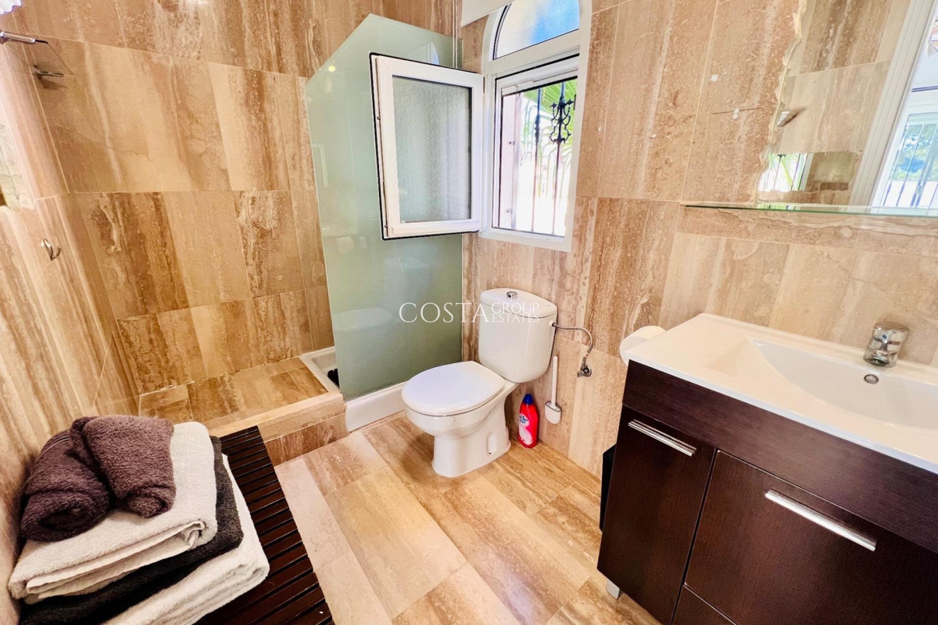 Wiederverkauf - Villa -
Orihuela Costa