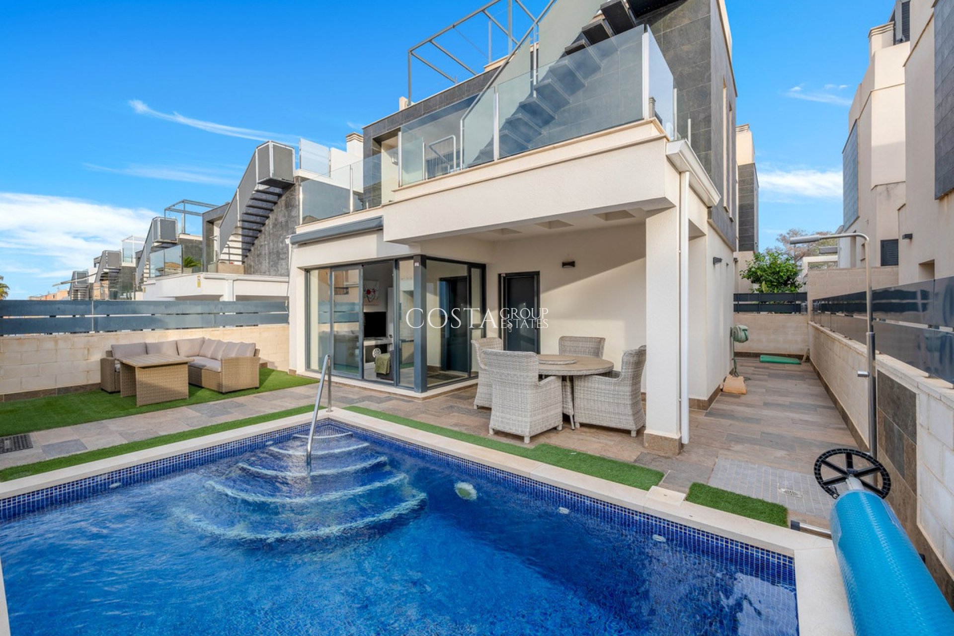 Wiederverkauf - Villa -
Orihuela Costa