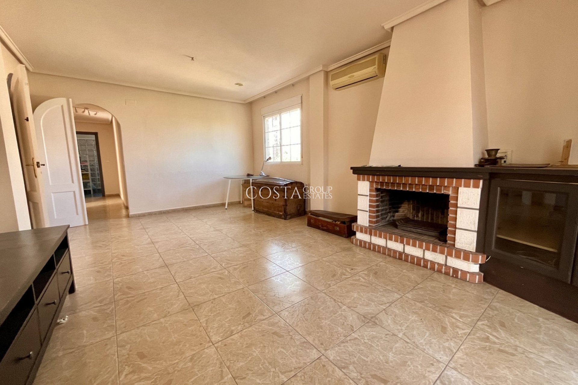 Wiederverkauf - Villa -
Orihuela - La Zenia