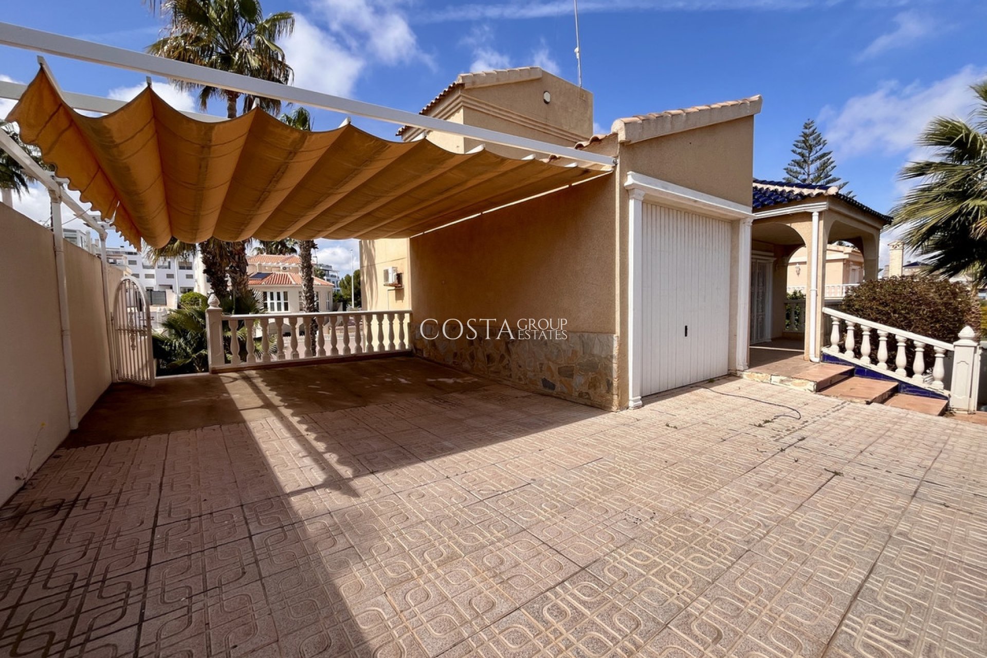 Wiederverkauf - Villa -
Orihuela - La Zenia