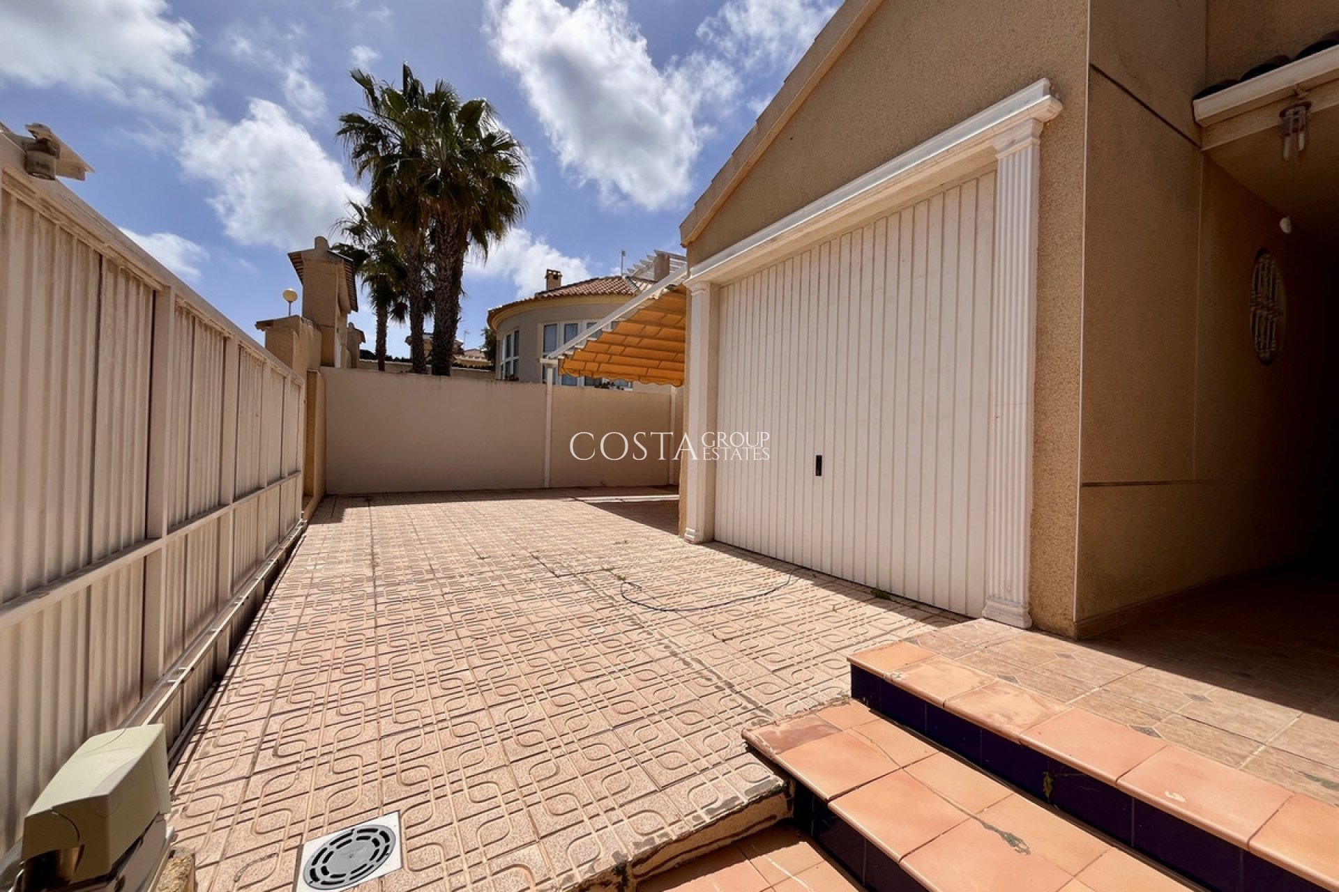 Wiederverkauf - Villa -
Orihuela - La Zenia