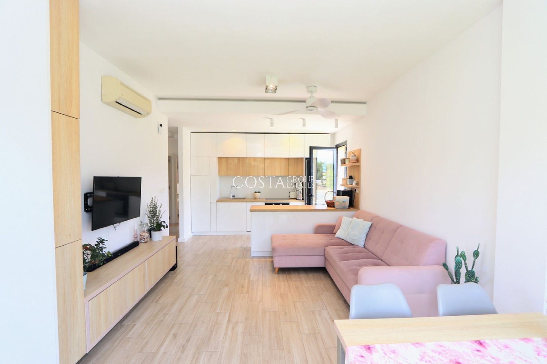 Wiederverkauf - Villa -
Orihuela - La Zenia