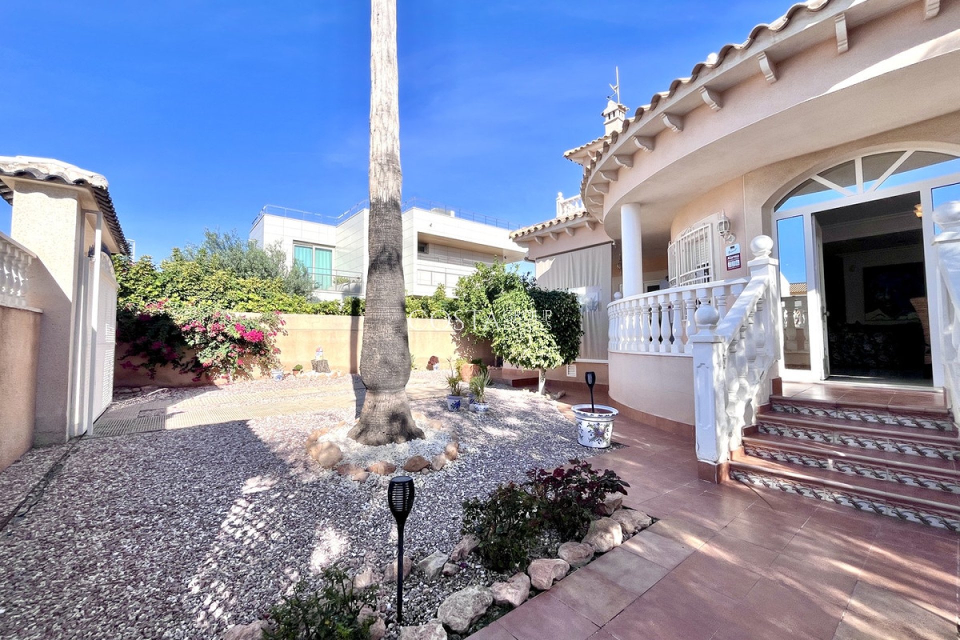 Wiederverkauf - Villa -
Orihuela - La Zenia
