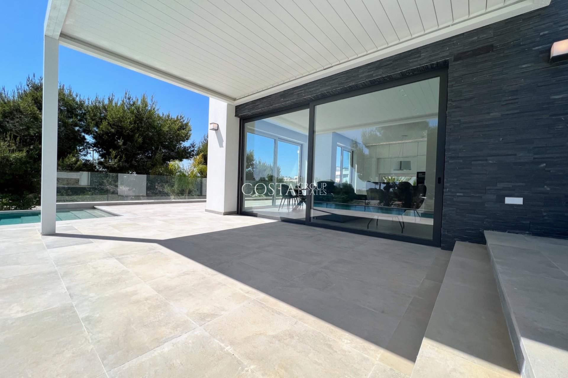 Wiederverkauf - Villa -
Orihuela - Las Colinas Golf