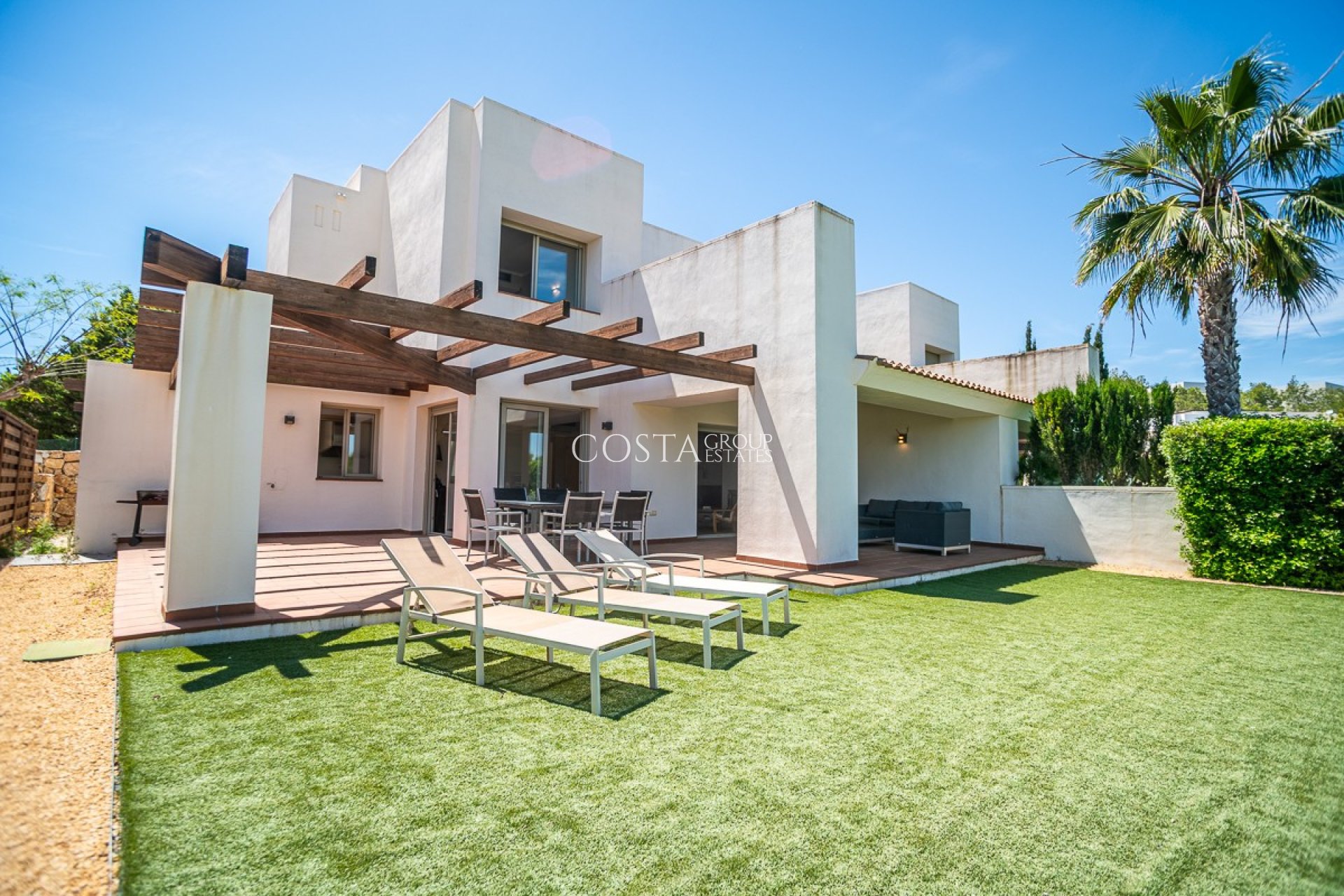 Wiederverkauf - Villa -
Orihuela - Las Colinas Golf