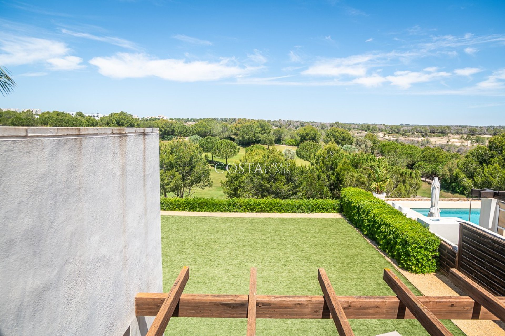 Wiederverkauf - Villa -
Orihuela - Las Colinas Golf