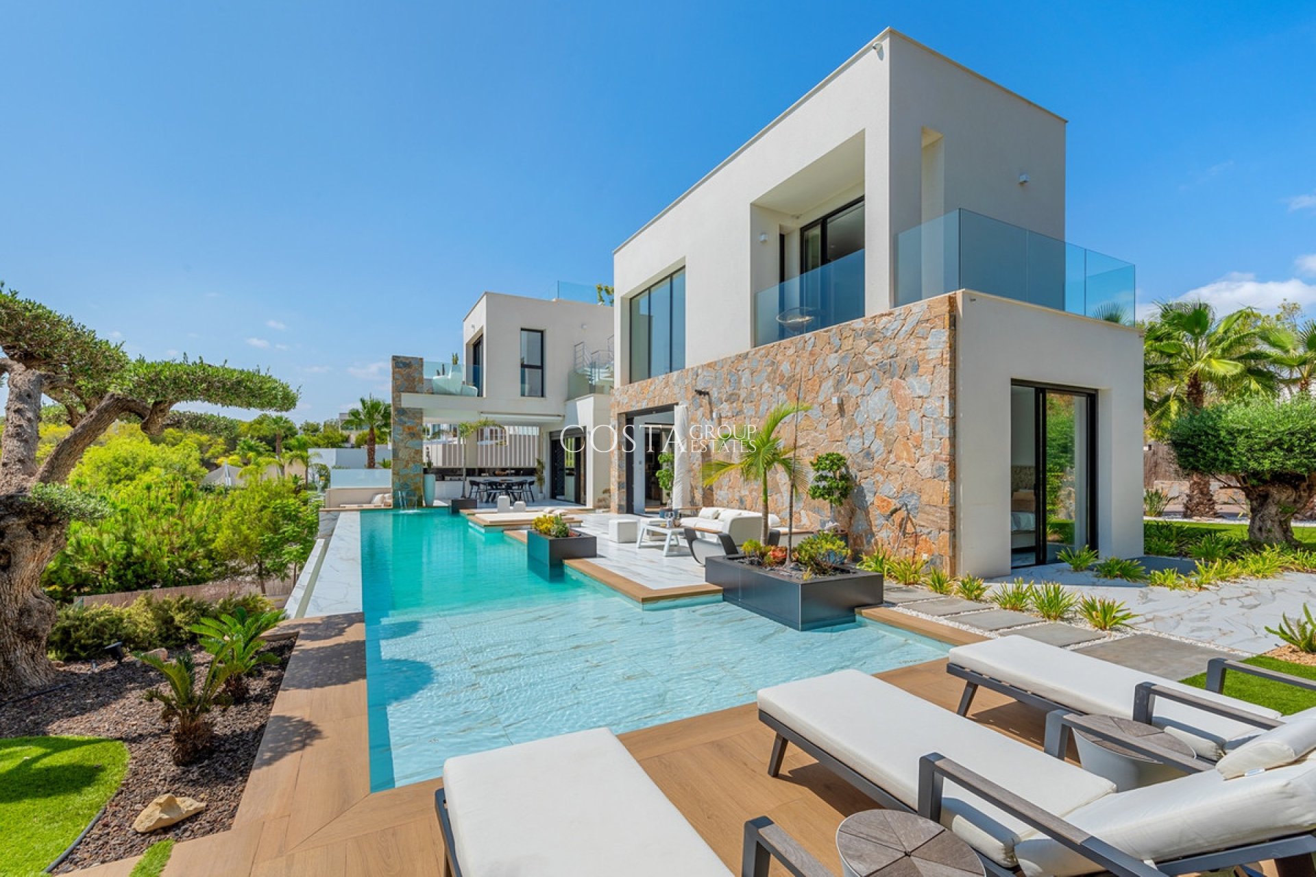 Wiederverkauf - Villa -
Orihuela - Las Colinas Golf