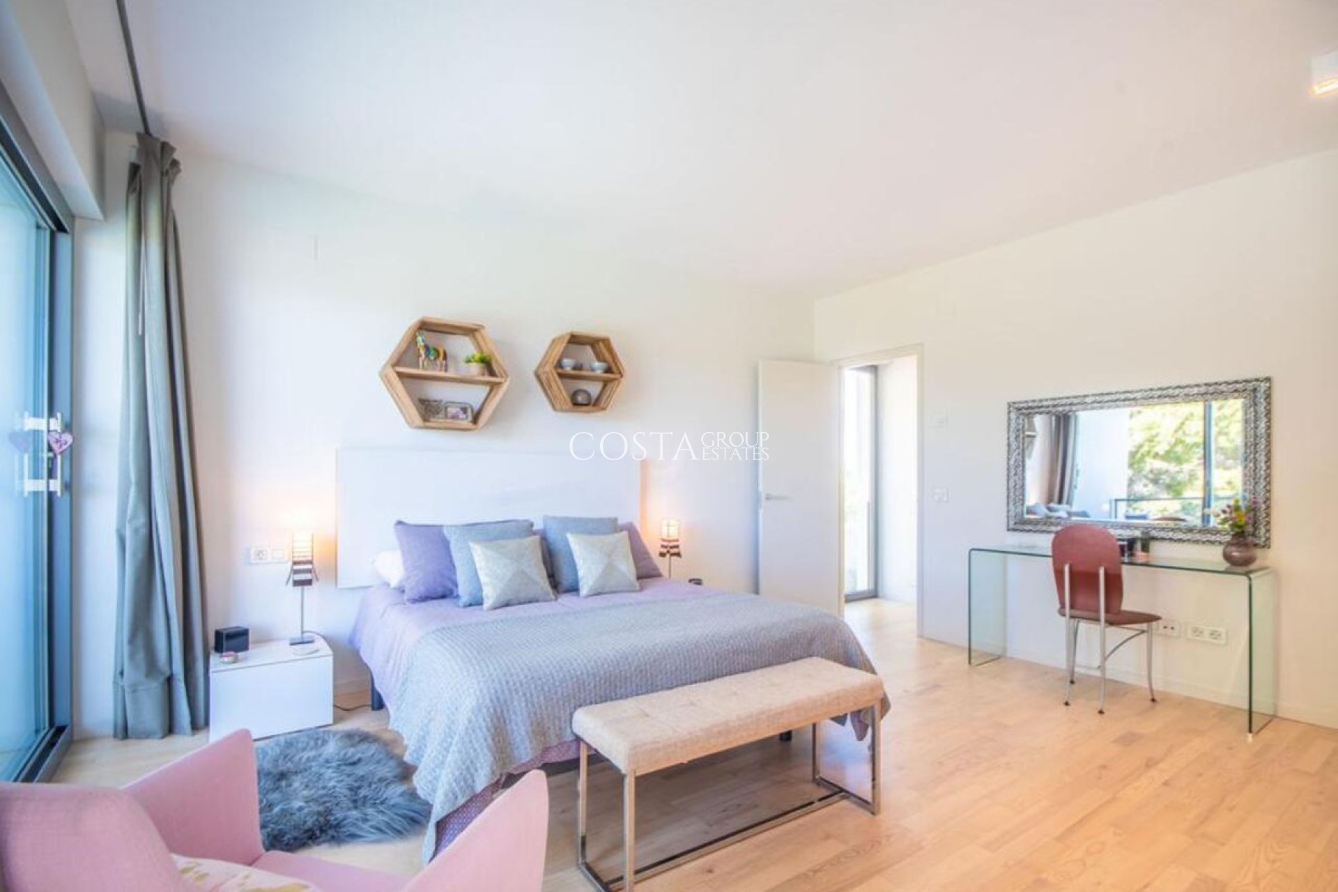 Wiederverkauf - Villa -
Orihuela - Las Colinas Golf