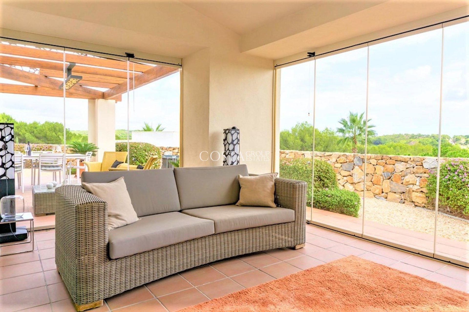 Wiederverkauf - Villa -
Orihuela - Las Colinas Golf