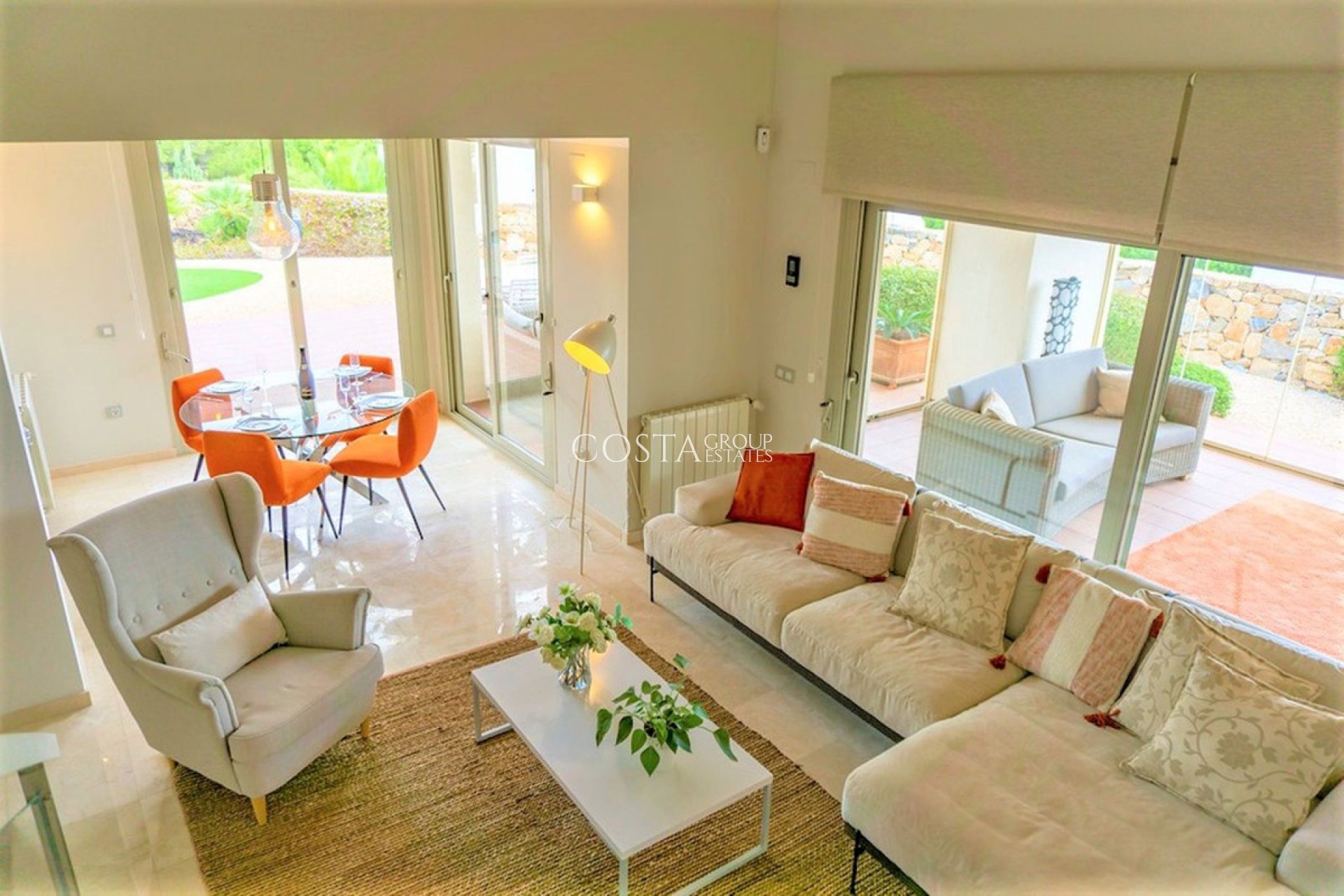 Wiederverkauf - Villa -
Orihuela - Las Colinas Golf