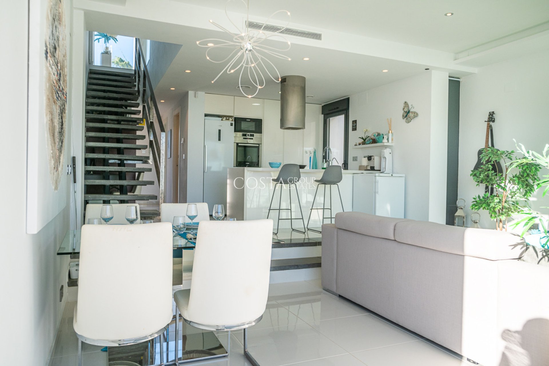 Wiederverkauf - Villa -
Orihuela - Lomas de Cabo Roig