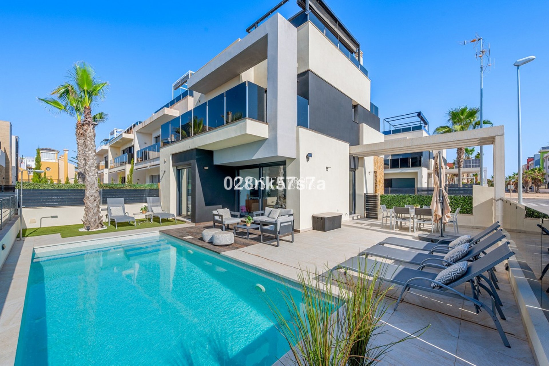 Wiederverkauf - Villa -
Orihuela - Lomas de Cabo Roig