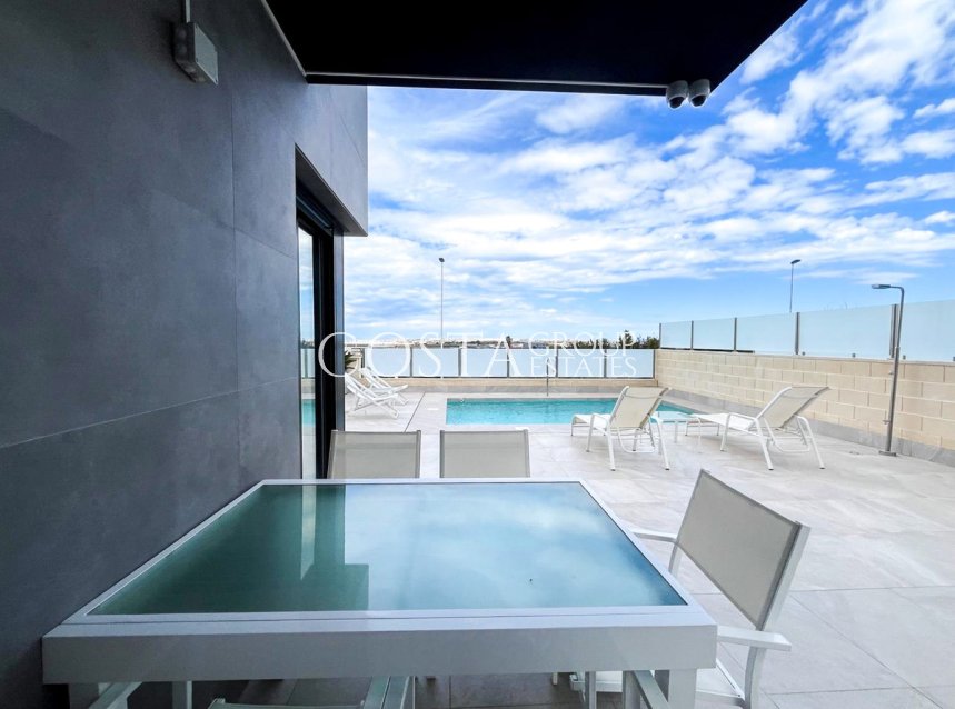 Wiederverkauf - Villa -
Orihuela - Los Altos