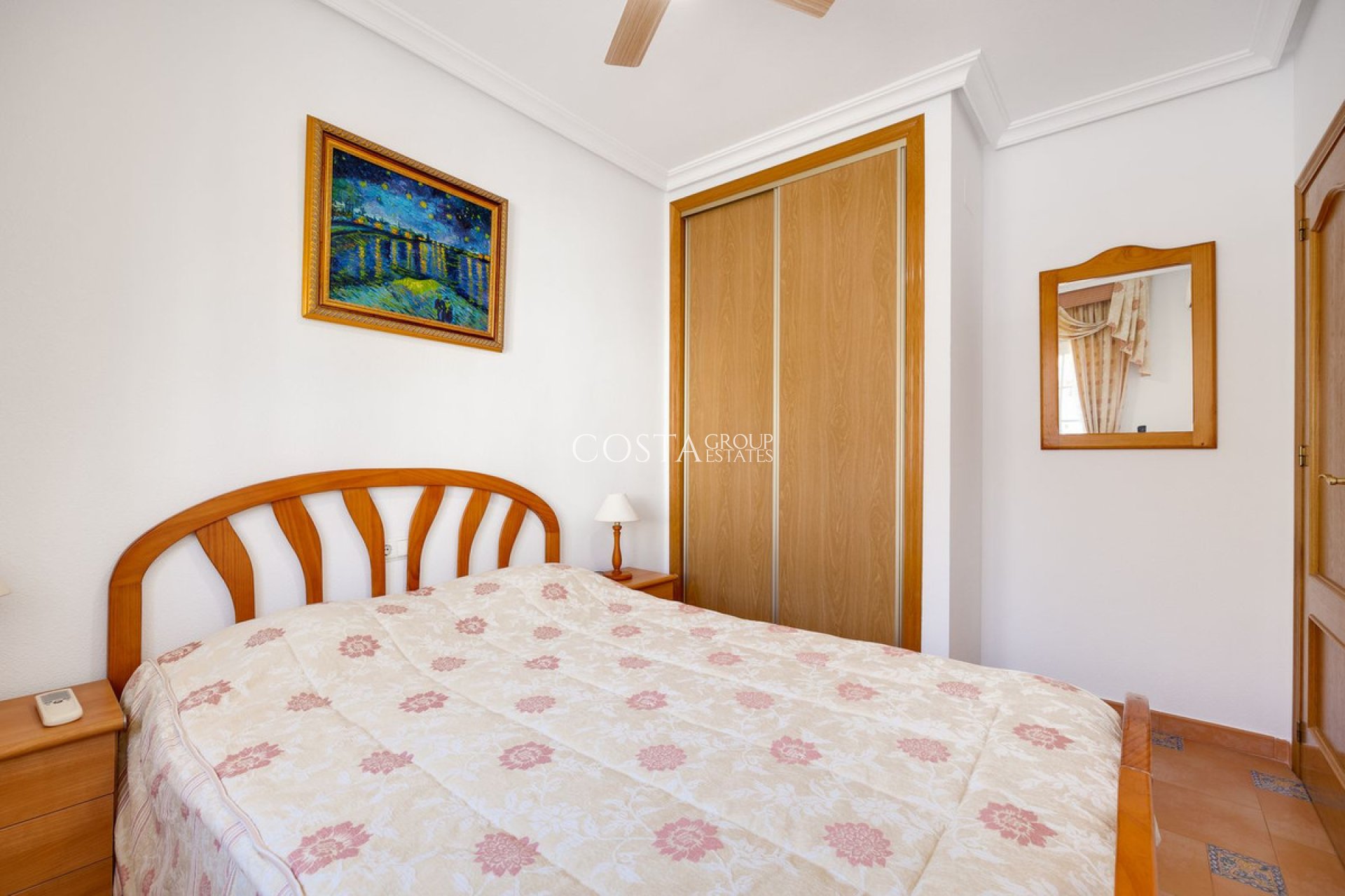 Wiederverkauf - Villa -
Orihuela - Orihuela Costa