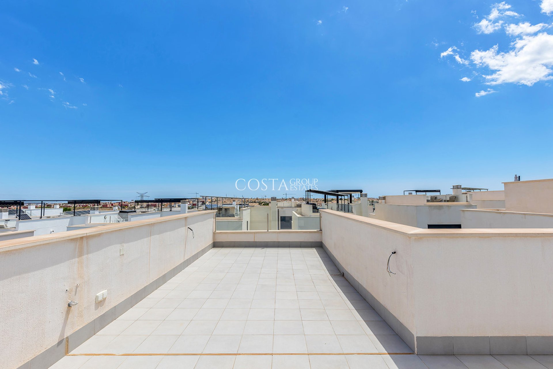 Wiederverkauf - Villa -
Orihuela - Orihuela Costa