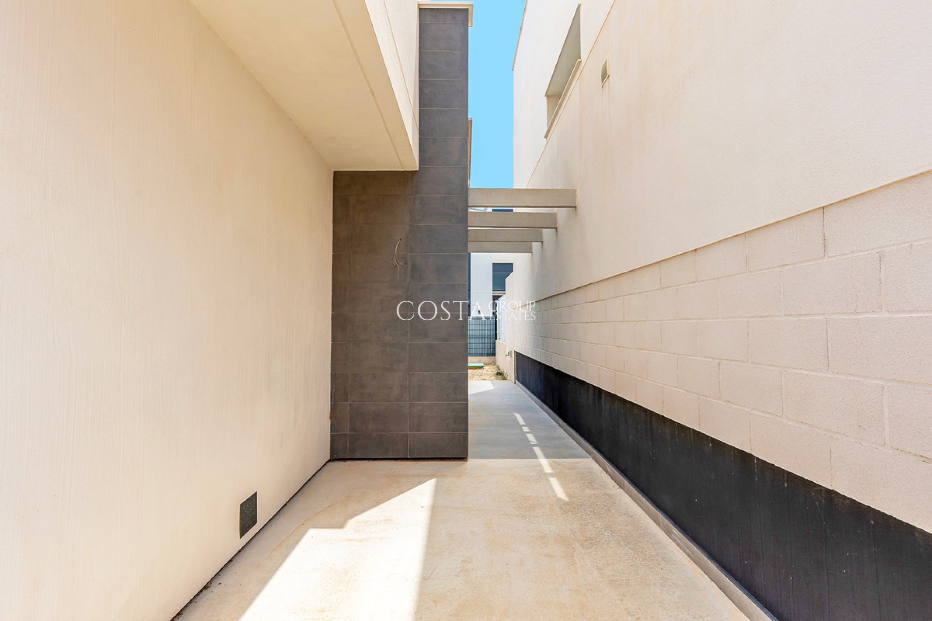 Wiederverkauf - Villa -
Orihuela - Orihuela Costa