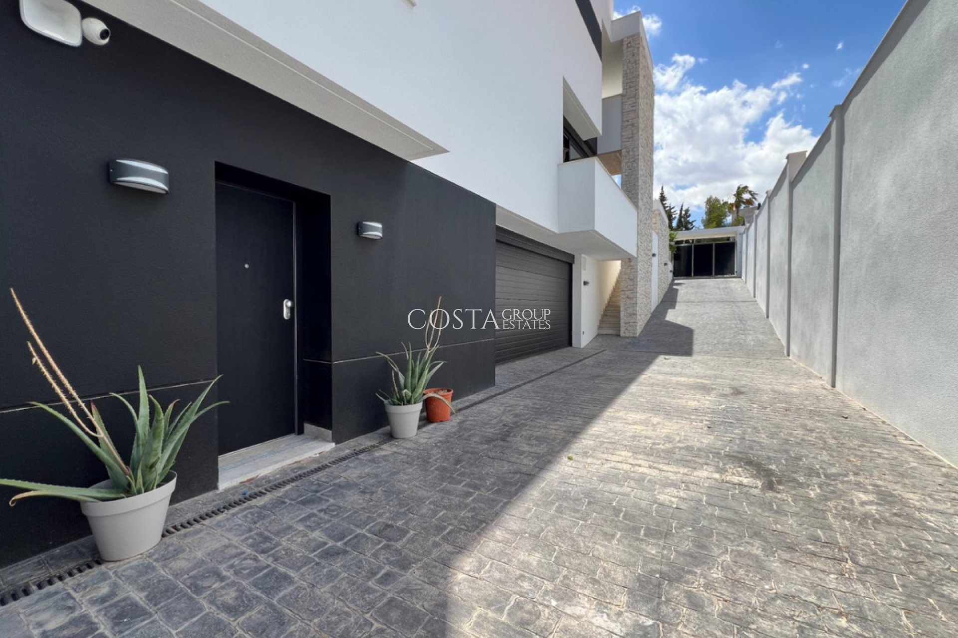 Wiederverkauf - Villa -
Orihuela - Orihuela Costa