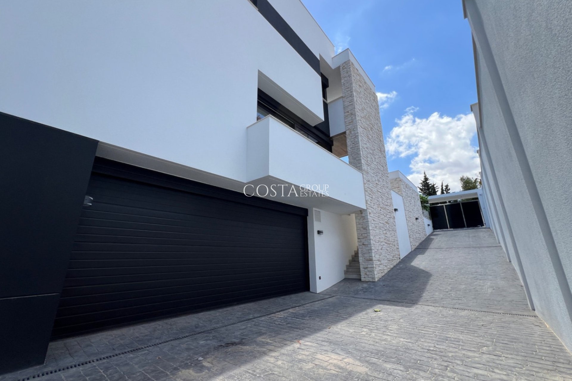 Wiederverkauf - Villa -
Orihuela - Orihuela Costa