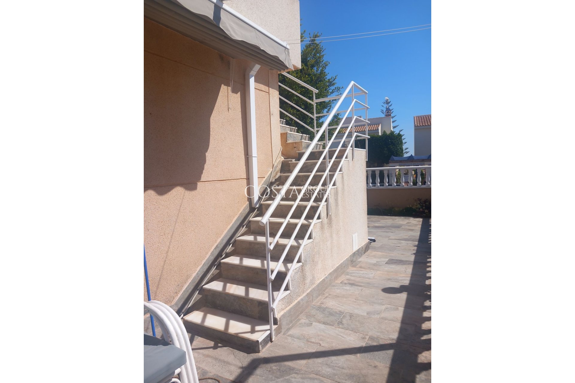 Wiederverkauf - Villa -
Orihuela - Orihuela Costa