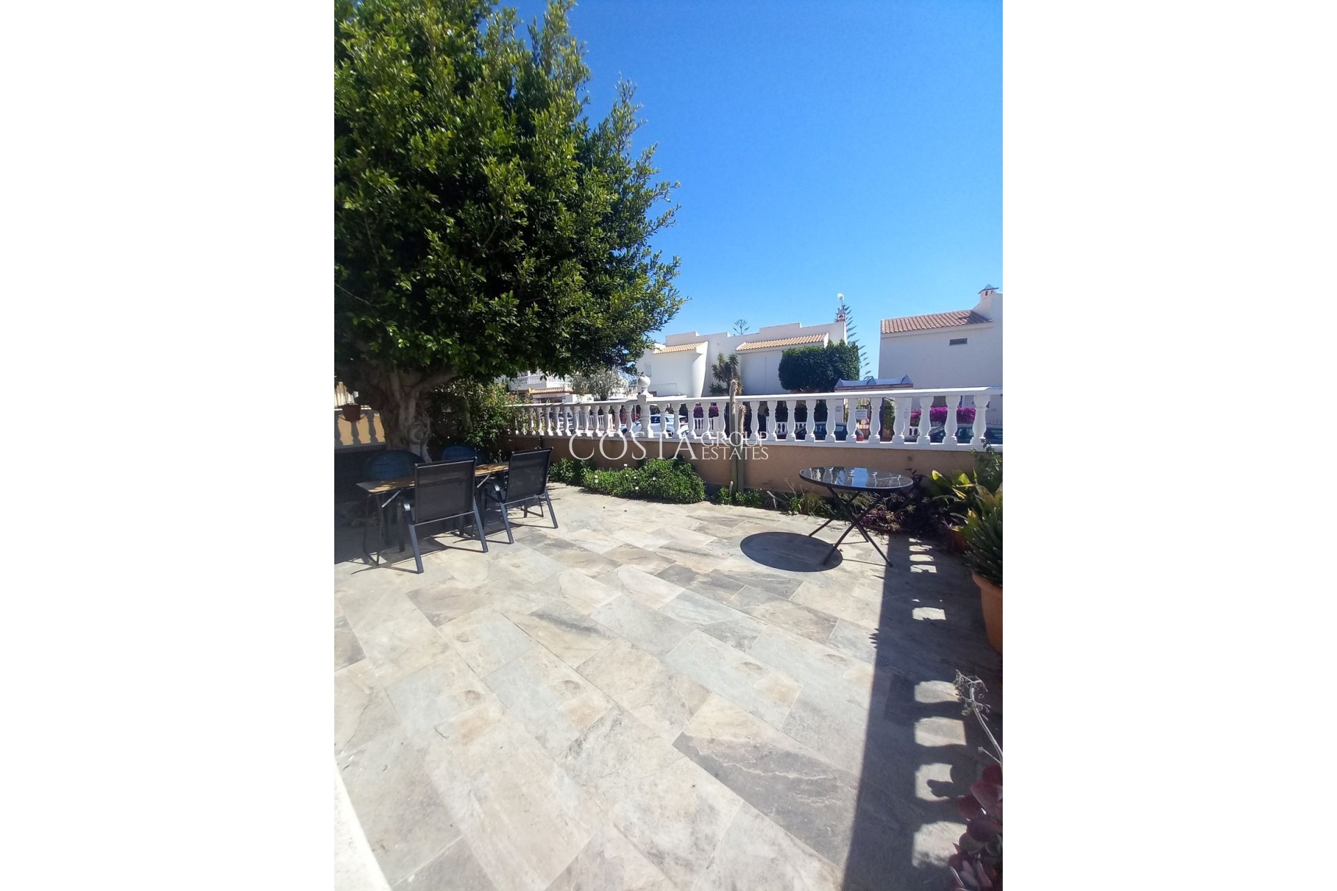 Wiederverkauf - Villa -
Orihuela - Orihuela Costa