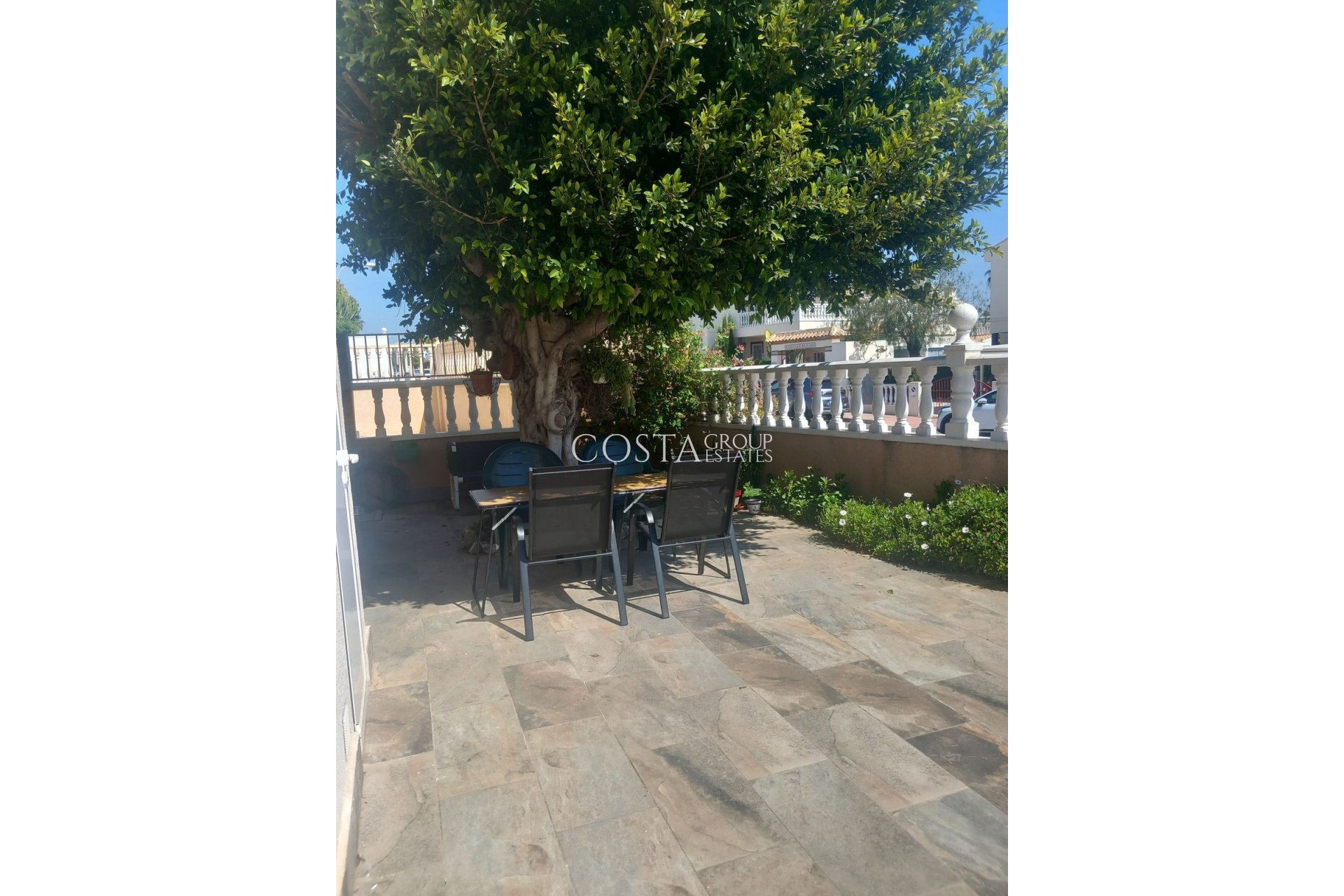 Wiederverkauf - Villa -
Orihuela - Orihuela Costa