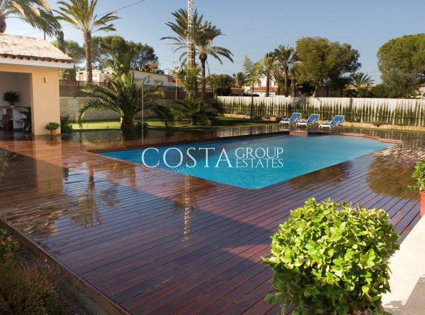 Wiederverkauf - Villa -
Orihuela - Orihuela Costa