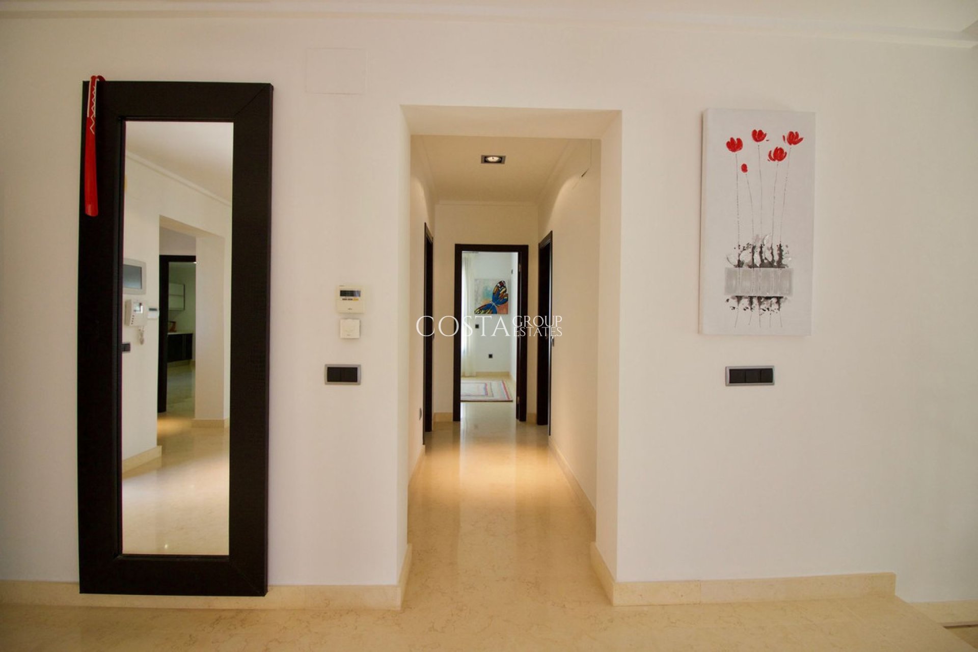 Wiederverkauf - Villa -
Orihuela - Orihuela Costa