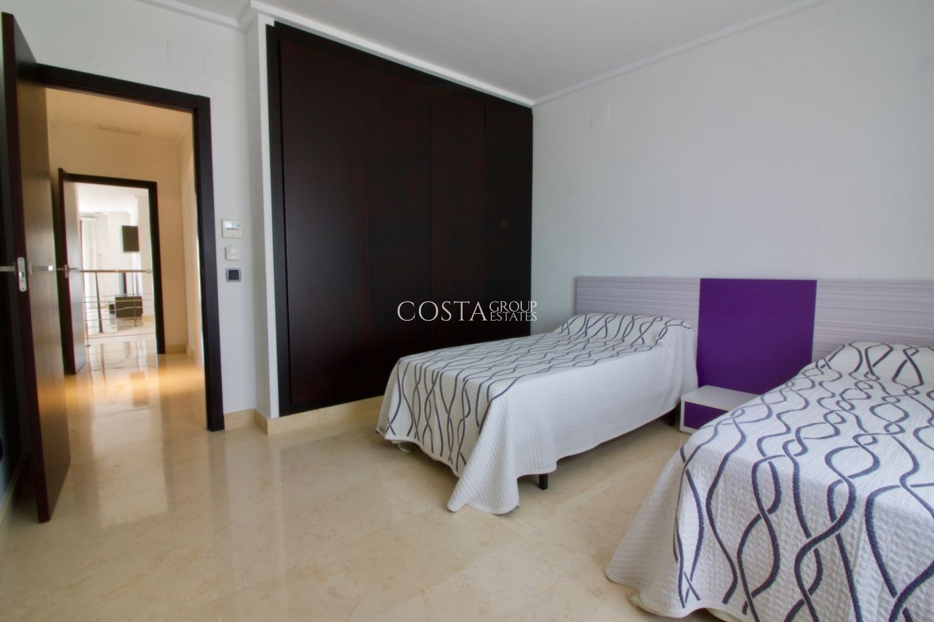 Wiederverkauf - Villa -
Orihuela - Orihuela Costa