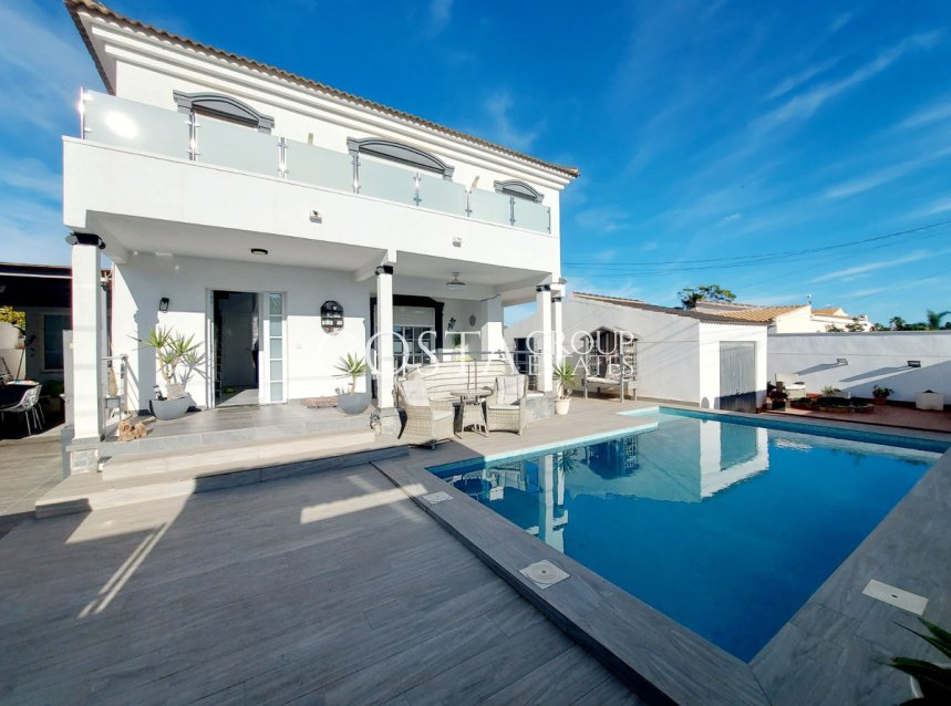 Wiederverkauf - Villa -
Orihuela - Orihuela Costa