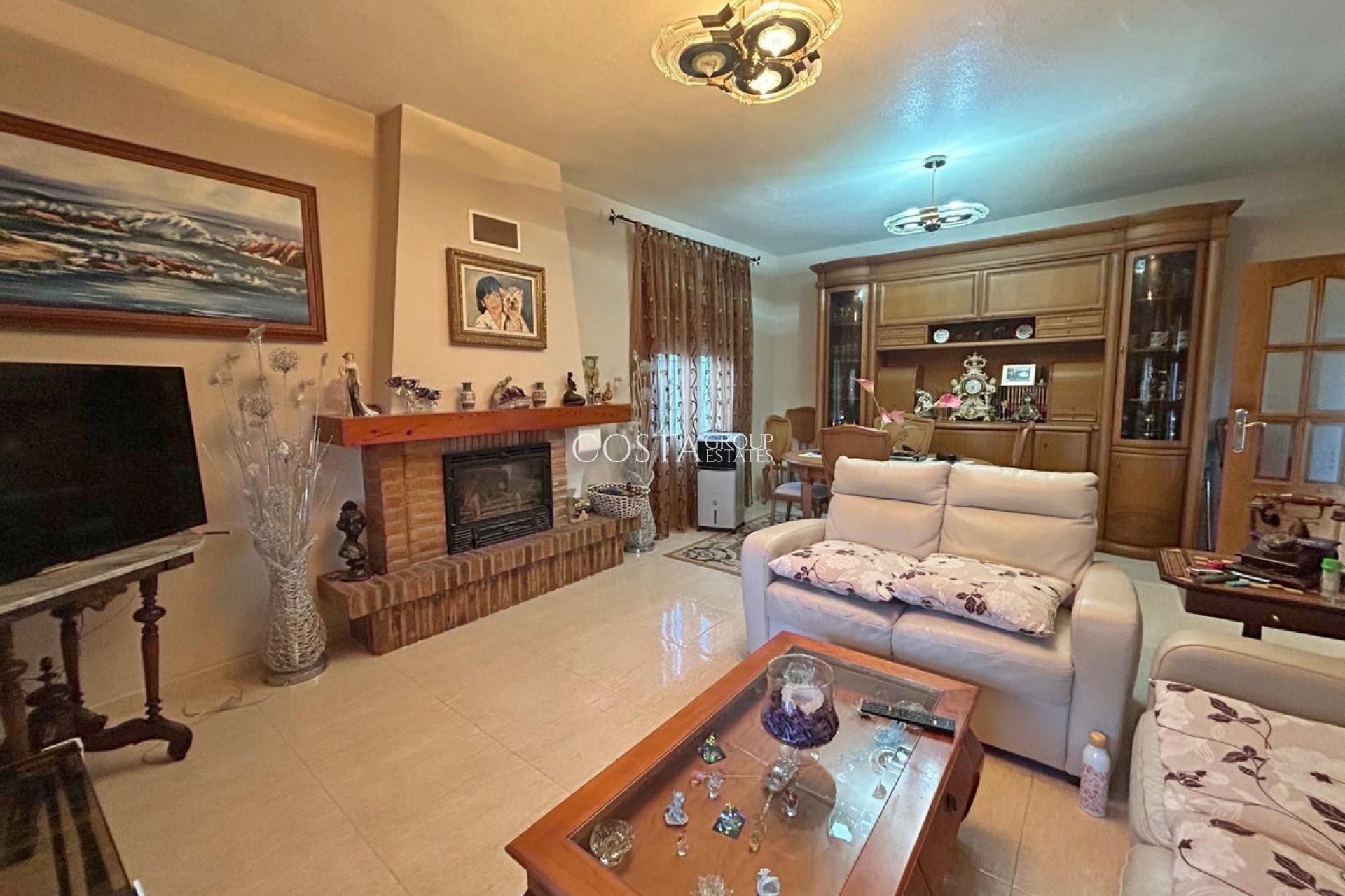 Wiederverkauf - Villa -
Orihuela - Orihuela Costa