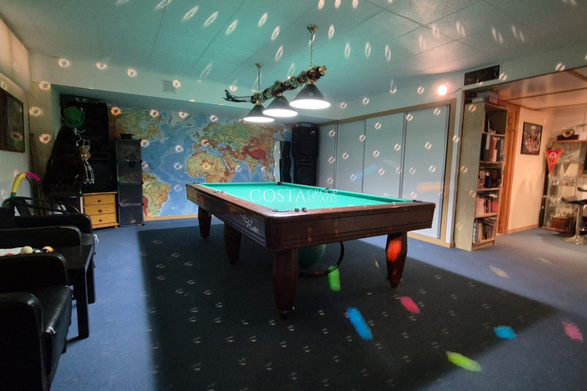 Wiederverkauf - Villa -
Orihuela - Orihuela Costa