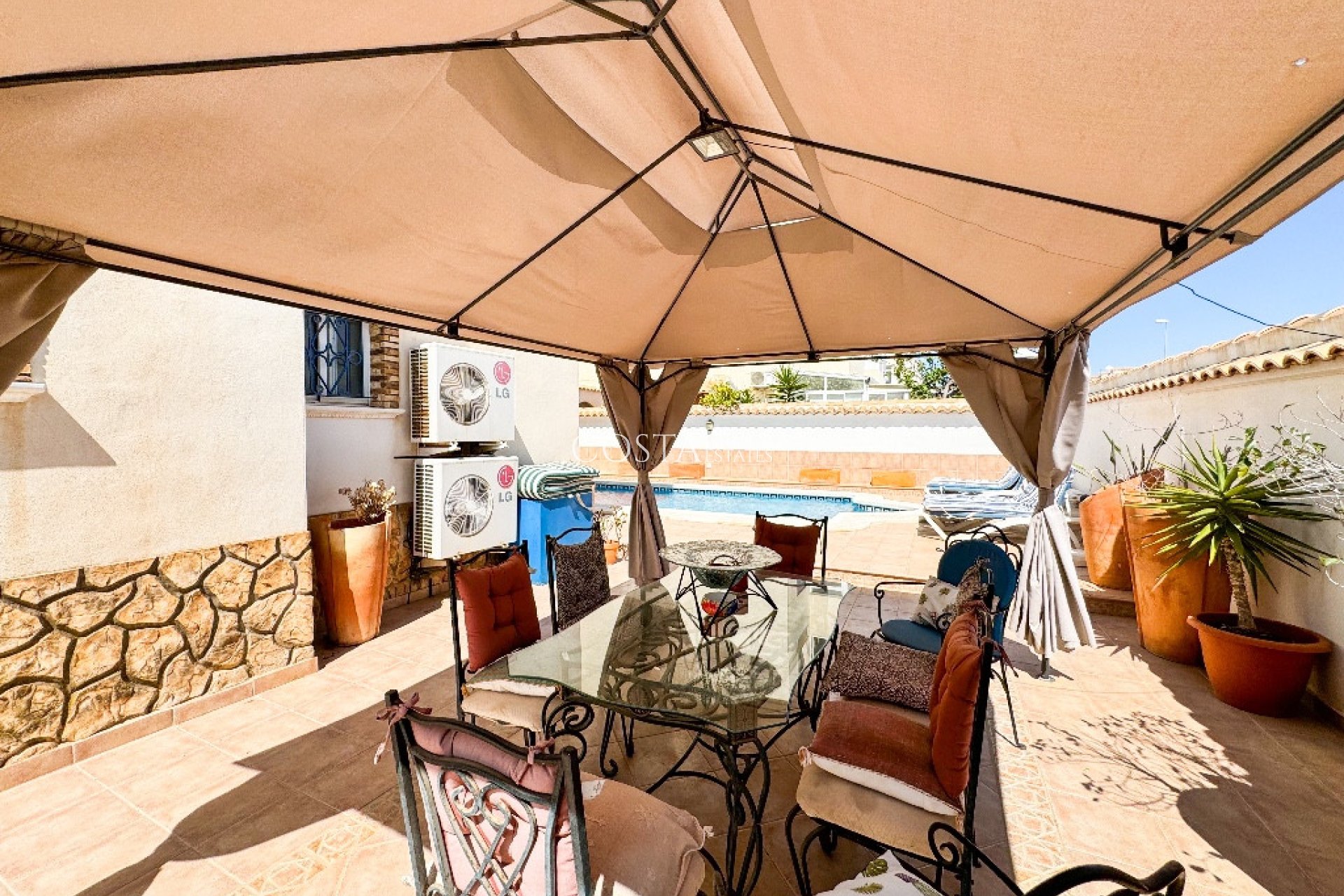 Wiederverkauf - Villa -
Orihuela - Punta Prima