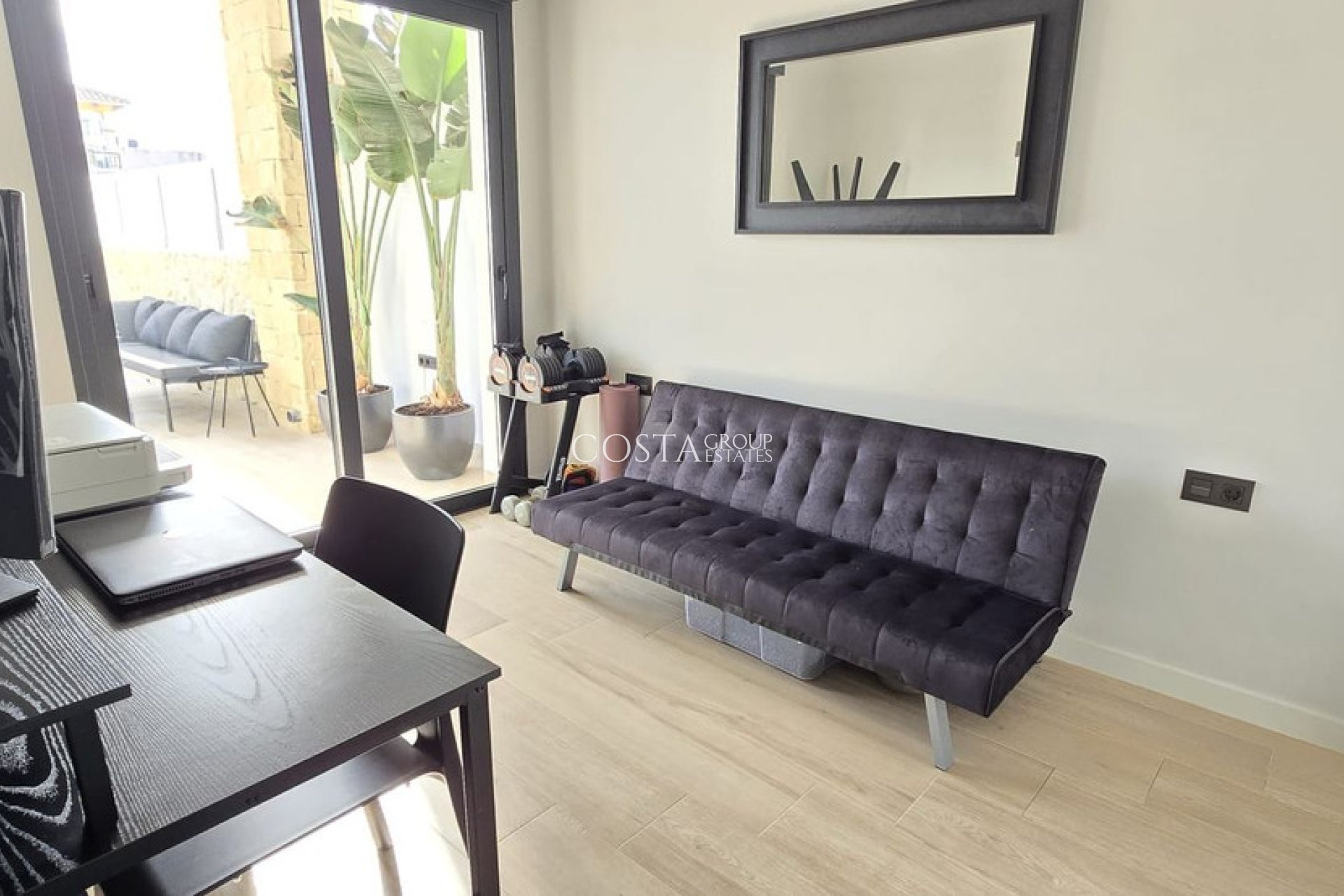 Wiederverkauf - Villa -
Orihuela - Punta Prima