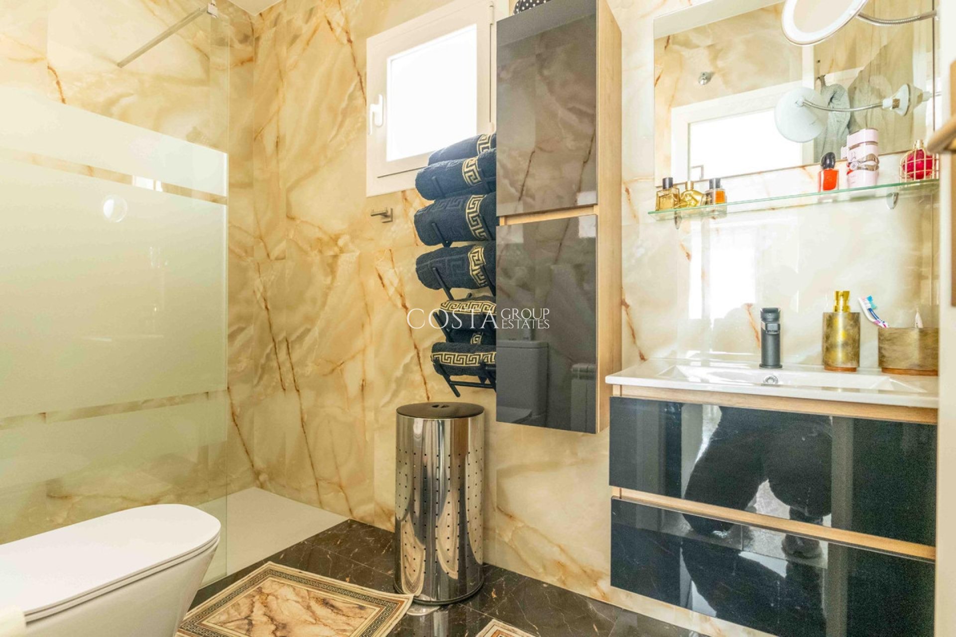 Wiederverkauf - Villa -
Orihuela - Punta Prima