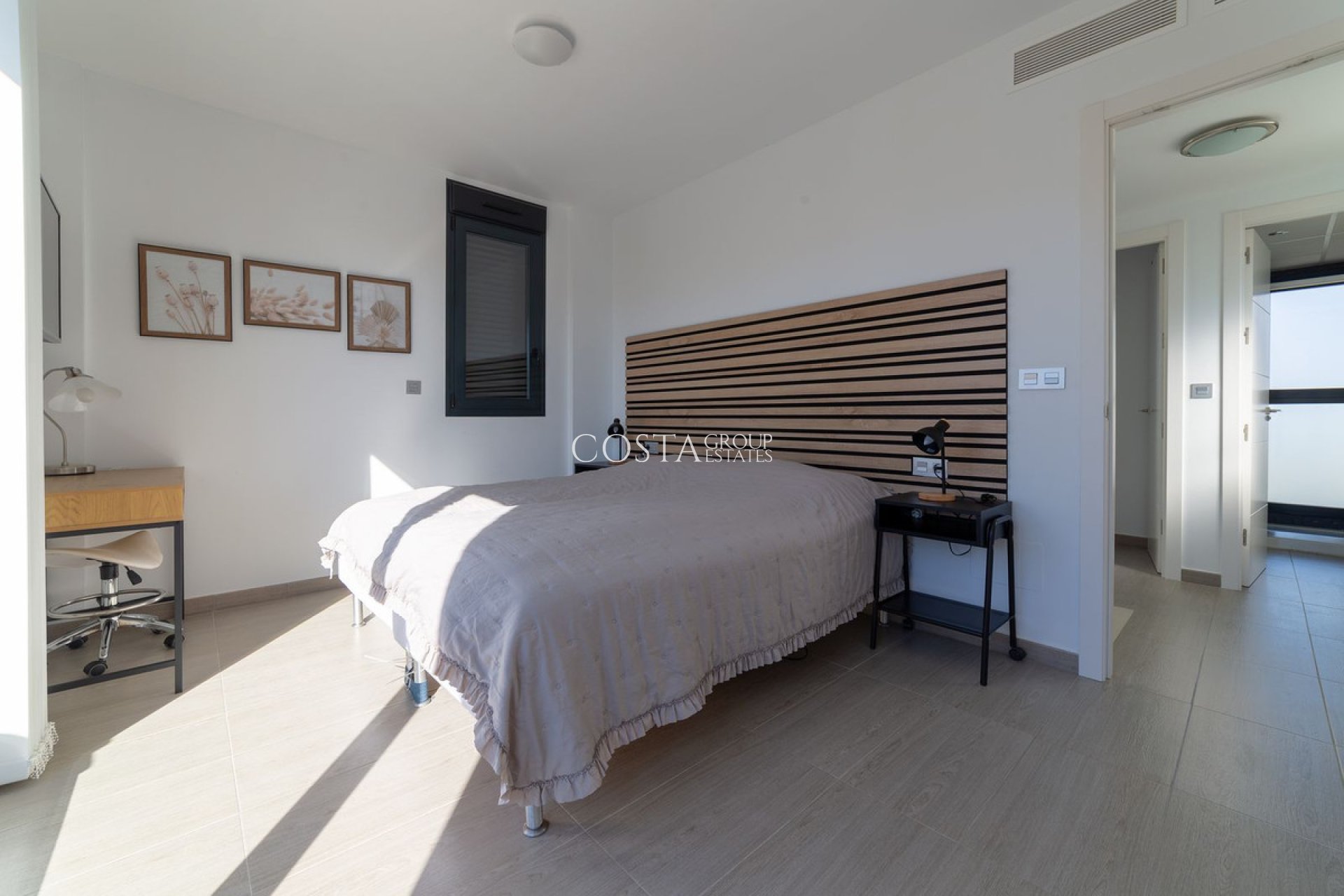 Wiederverkauf - Villa -
Orihuela - Punta Prima