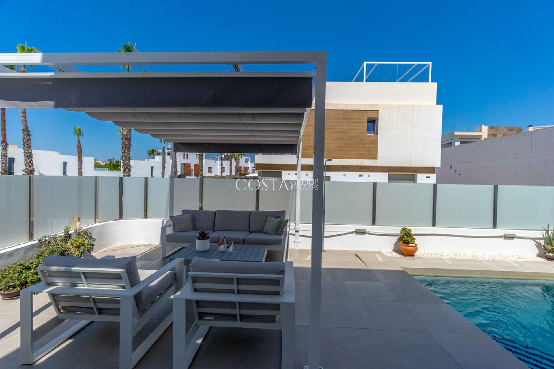 Wiederverkauf - Villa -
Orihuela - Villamartin