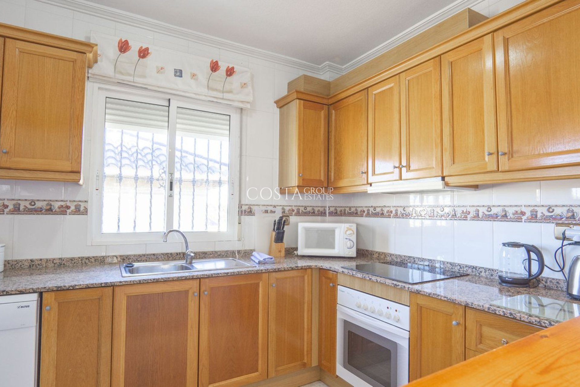 Wiederverkauf - Villa -
Orihuela - Villamartin