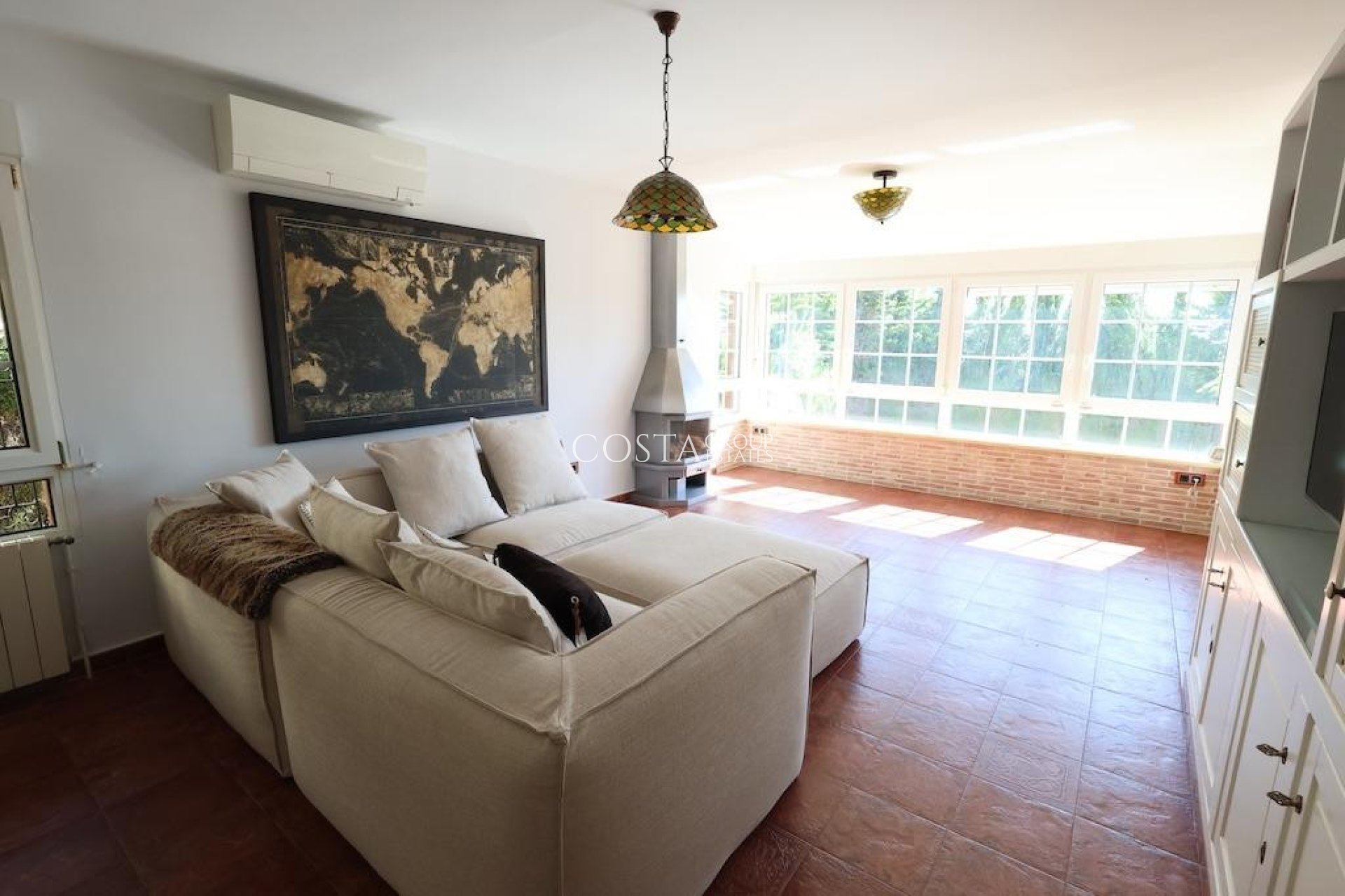 Wiederverkauf - Villa -
Orihuela - Villamartin